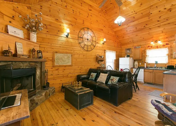 Blueberry Hill Cabin-Private, Secluded Cabin With A Fireplace And New Hot Tub 2025